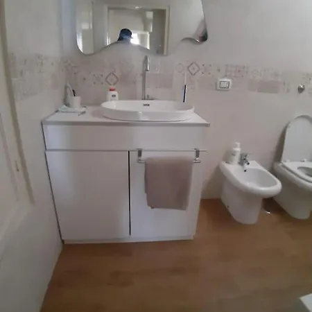 Διαμέρισμα Monolocale Zona Borgo Ταράντο
